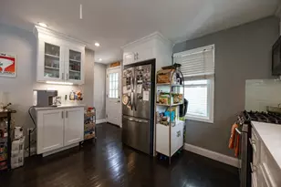 212 W Sixth St, Boston, MA 02127 - Photo 9