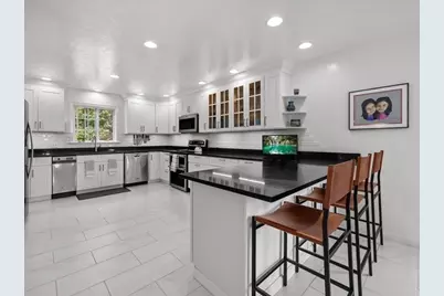 6 Wood St, Upton, MA 01568 - Photo 9