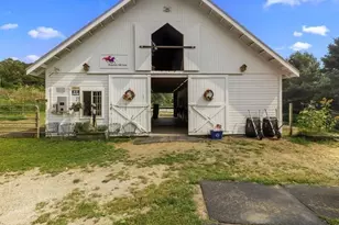 6 Wood St, Upton, MA 01568 - Photo 31