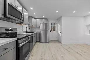 37 Fountain Rd, Arlington, MA 02476 - Photo 19