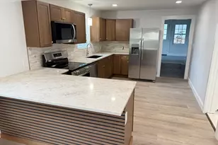 27 Leicester St, Oxford, MA 01537 - Photo 3