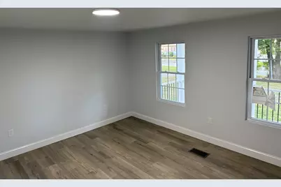 27 Leicester St #1, Oxford, MA 01537 - Photo 23