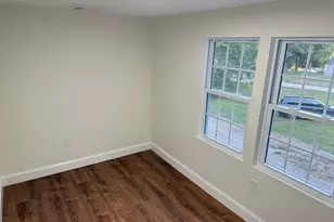 27 Leicester St, Oxford, MA 01537 - Photo 21