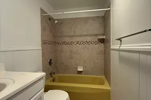 12 Williamsburg Ct, Shrewsbury, MA 01545 - Photo 9