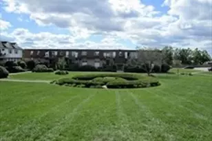 12 Williamsburg Ct, Shrewsbury, MA 01545 - Photo 3