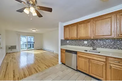 87 Cedar St #10, Malden, MA 02148 - Photo 3