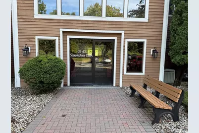 53 Steeplechase Court #53, Haverhill, MA 01832 - Photo 3