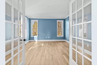 37 Lincoln Street, Hopkinton, MA 01748 - Photo 9