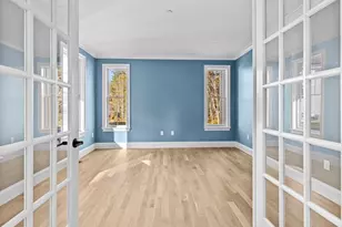 37 Lincoln St, Hopkinton, MA 01748 - Photo 9