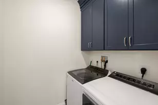 18 Eagle Ln, Framingham, MA 01701 - Photo 15