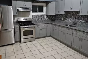 50 Forest St, Lawrence, MA 01841 - Photo 11