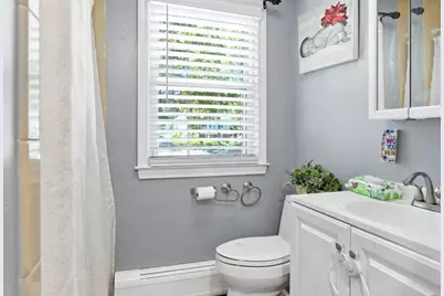 169 Berkeley St, Methuen, MA 01844 - Photo 15