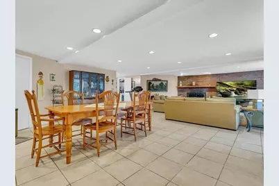 51 Walnut St, Saugus, MA 01906 - Photo 19