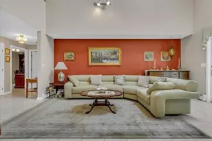 51 Walnut St, Saugus, MA 01906 - Photo 5