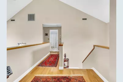51 Walnut St, Saugus, MA 01906 - Photo 11