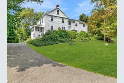 51 Walnut St, Saugus, MA 01906 - Photo 25