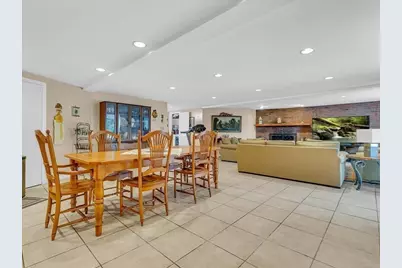 51 Walnut St, Saugus, MA 01906 - Photo 17