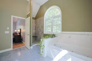 2 Wildflower Ln, Groton, MA 01450 - Photo 27