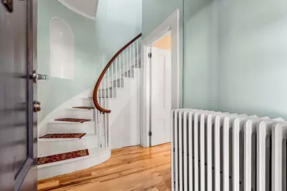 33 Middle St, Gloucester, MA 01930 - Photo 13
