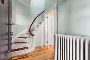 33 Middle St, Gloucester, MA 01930 - Photo 13