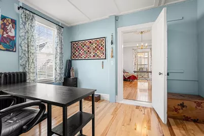 33 Middle St, Gloucester, MA 01930 - Photo 9