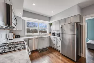 17 Silva Ct, Gloucester, MA 01930 - Photo 9