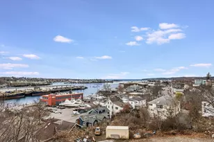 17 Silva Ct, Gloucester, MA 01930 - Photo 11