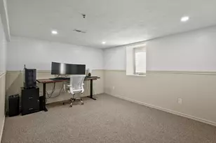 607 Cambridge St, Worcester, MA 01610 - Photo 21