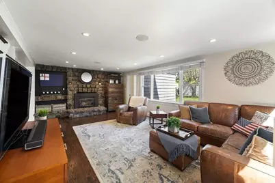 9 Short St, Boston, MA 02129 - Photo 15