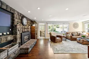 9 Short St, Boston, MA 02129 - Photo 13