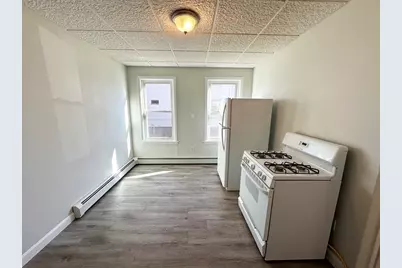 13 New Hampshire Avenue #1, Haverhill, MA 01835 - Photo 5