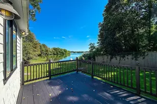 82 Holden St, Worcester, MA 01605 - Photo 25