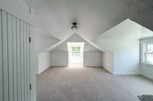 82 Holden St, Worcester, MA 01605 - Photo 17