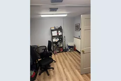 946-948 American Legion Hwy, Westport, MA 02790 - Photo 13