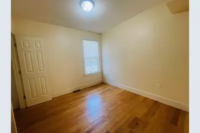 35 Pratt St #1, Boston, MA 02134 - Photo 5