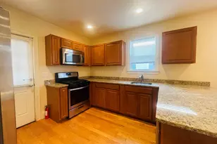 35 Pratt St, Boston, MA 02134 - Photo 3