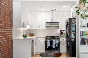 9 W Broadway, Boston, MA 02127 - Photo 11