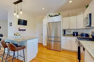 27 Tea Party Cir, Holden, MA 01520 - Photo 3