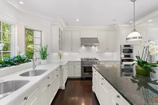 26 Longmeadow Dr, Westwood, MA 02090 - Photo 3