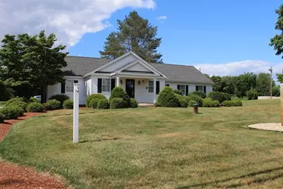 1 Uxbridge Rd, Mendon, MA 01756 - Photo 1