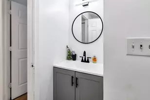 46 Amesbury St, Lawrence, MA 01840 - Photo 11