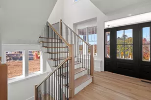 35 Lincoln St, Hopkinton, MA 01748 - Photo 5