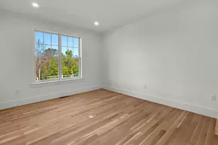 35 Lincoln St, Hopkinton, MA 01748 - Photo 7