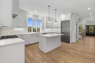 35 Lincoln St, Hopkinton, MA 01748 - Photo 17