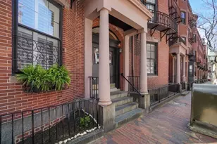 27 Bowdoin St, Boston, MA 02114 - Photo 11