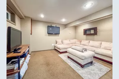 114 Graham Hill Dr, Hanover, MA 02339 - Photo 23