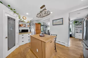 32 Green St, Fairhaven, MA 02719 - Photo 13