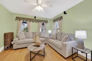 32 Green St, Fairhaven, MA 02719 - Photo 13