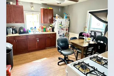 58 Arlington St, Fitchburg, MA 01420 - Photo 17