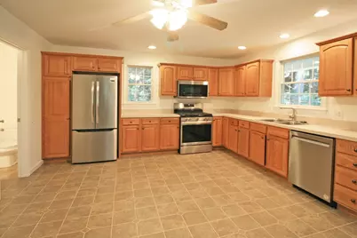 36 Torrey, Easthampton, MA 01027 - Photo 3